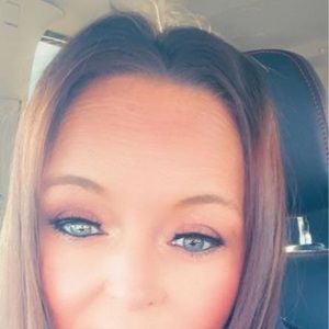 Meet your Posher, Tonya